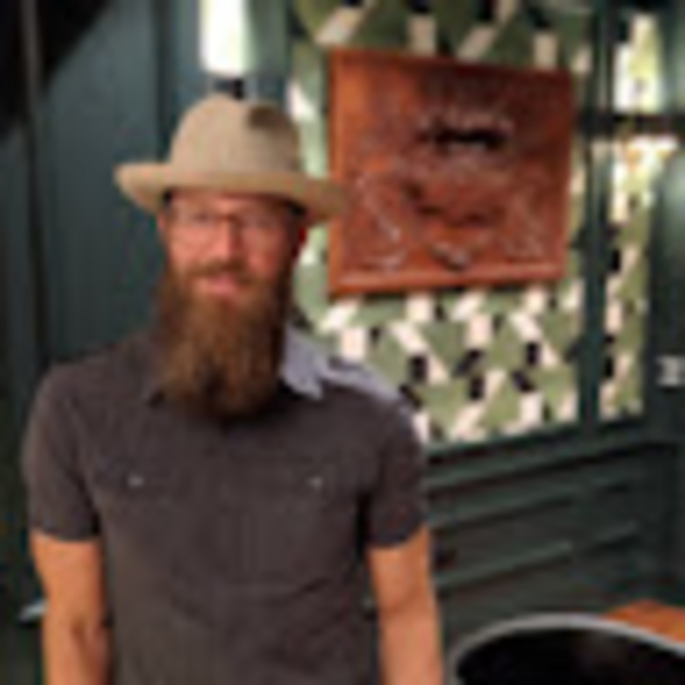 Meet your Posher, Tyler